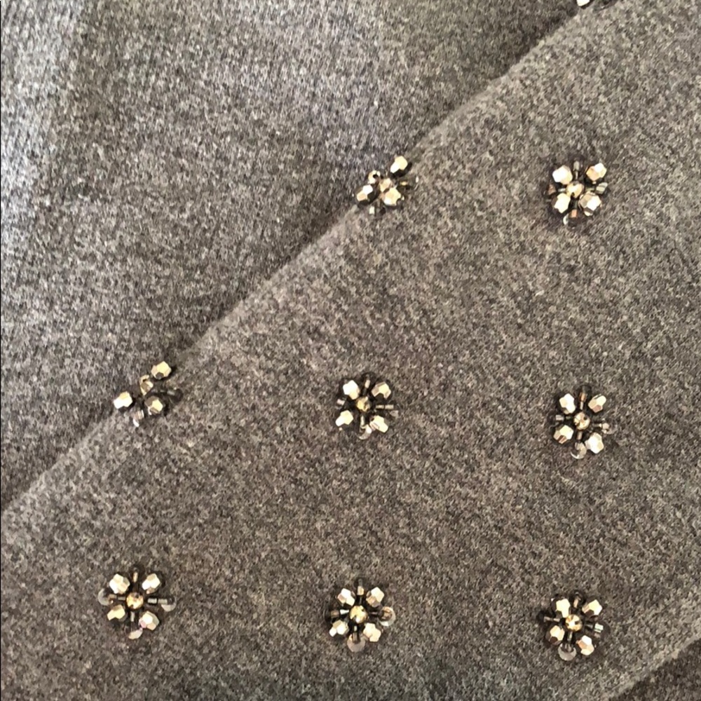Sweater - Picture 2 of 7
